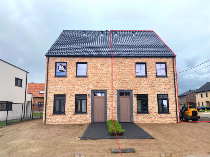 vastgoedmakelaar maasheide14beringen voorgevelafgelijnd