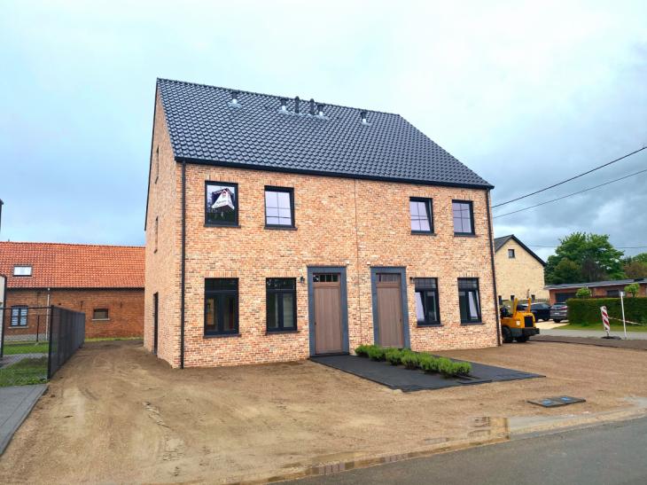 woningtekoop maasheide14beringen voorgevel2